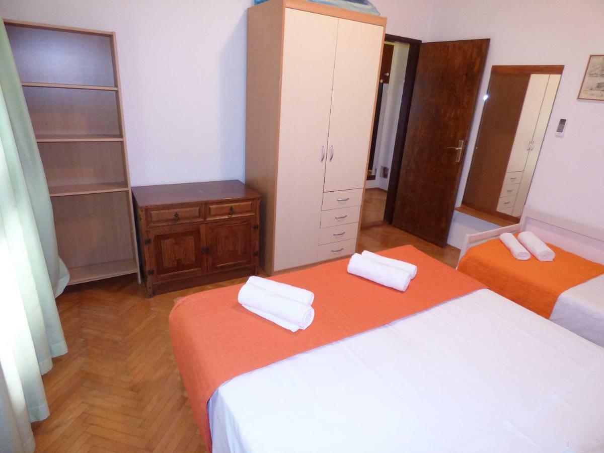 Apartmani Dalija Tucepi Bagian luar foto